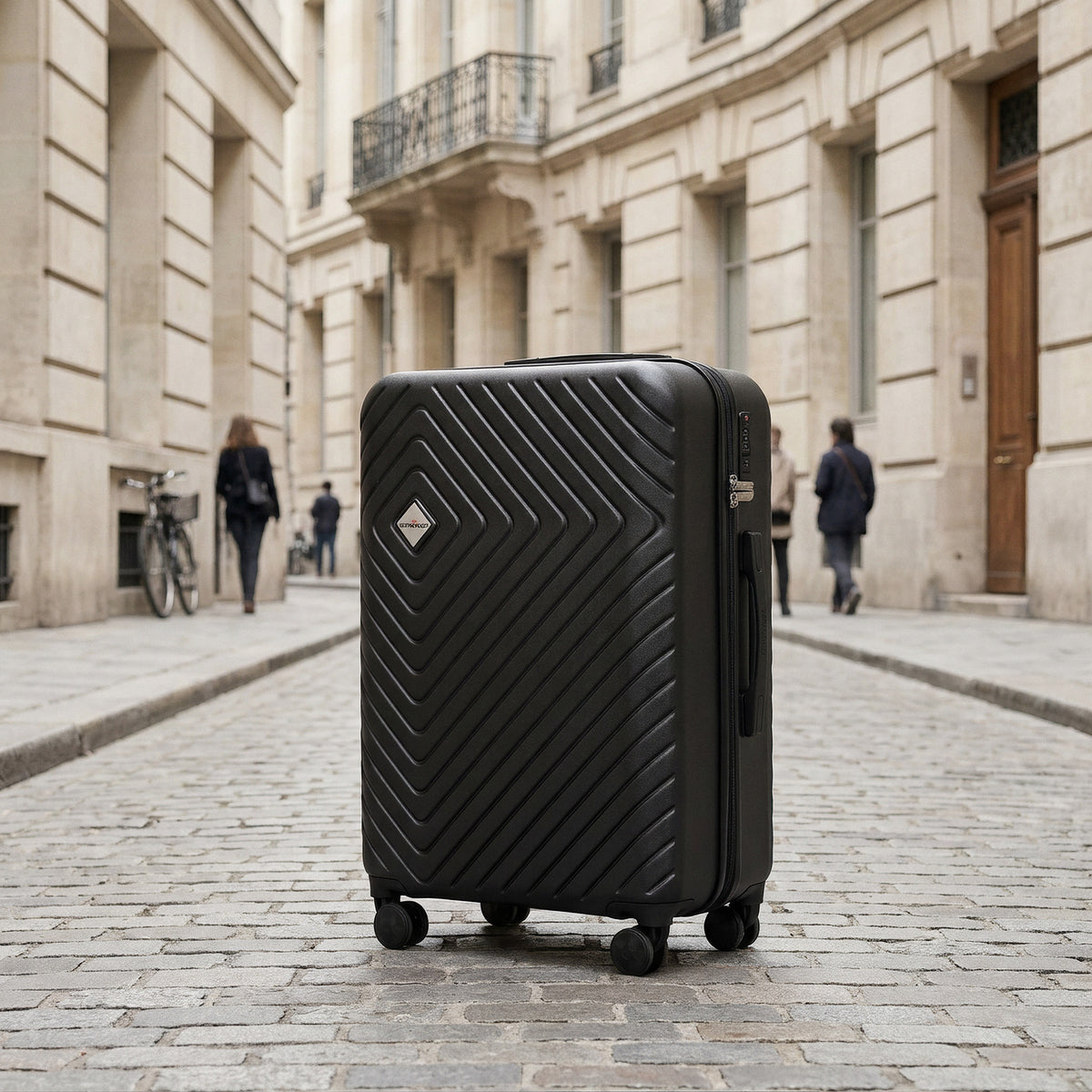 Valise gain de place L + pèse valise + pompe manuelle