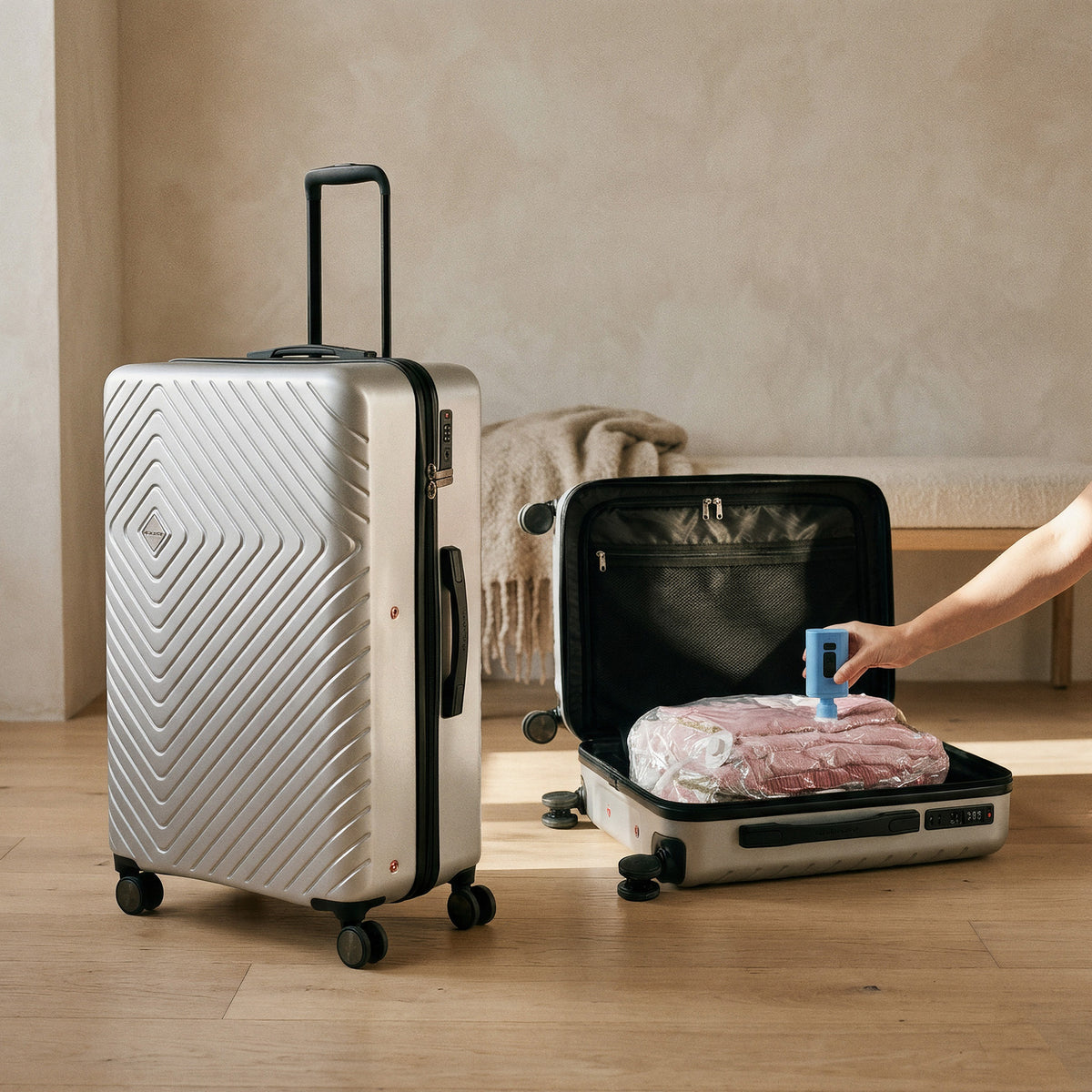 Lot 2 valises cabine + XL + turbo pompe + pèse valise