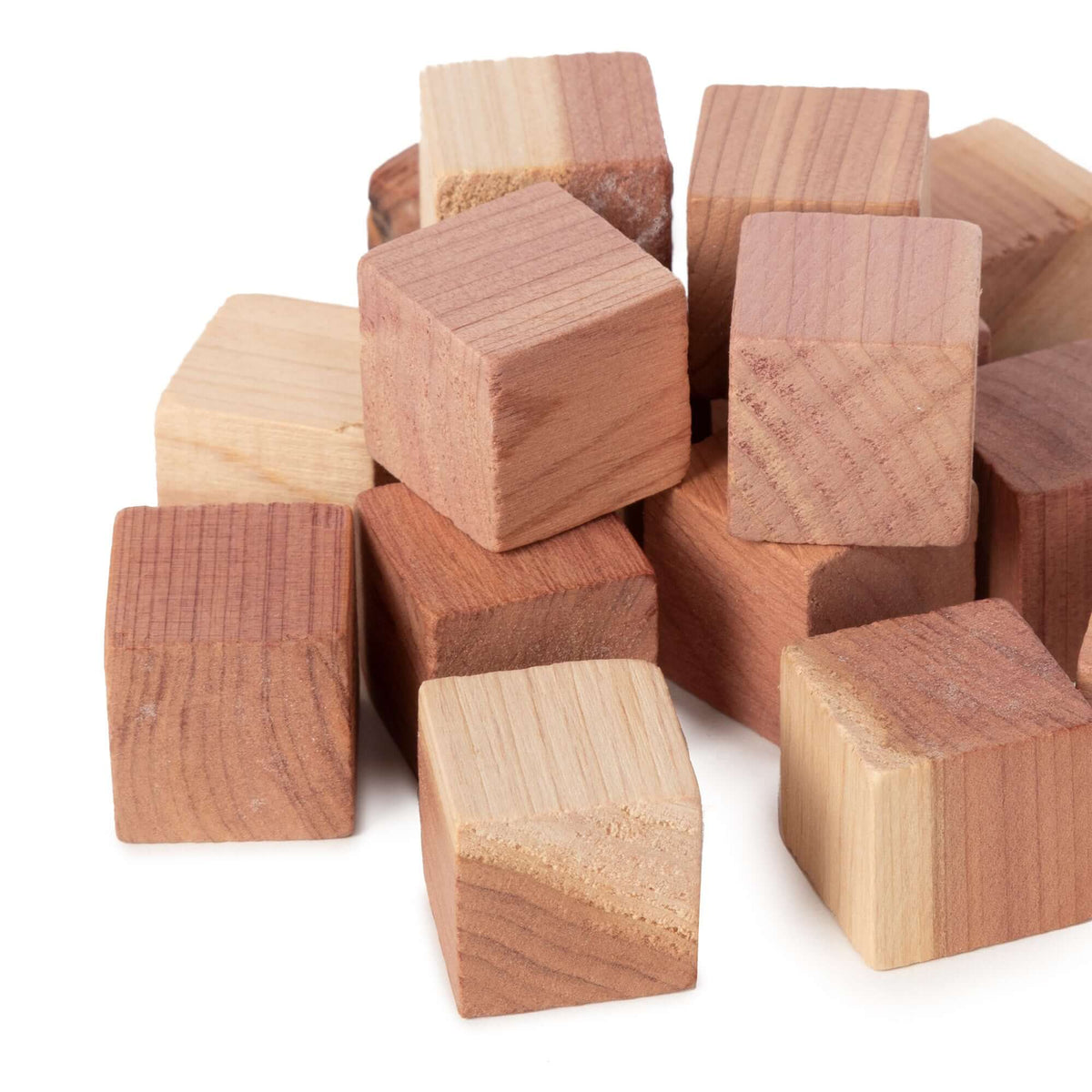 Lot 16 cubes antimites en cèdre Oregon