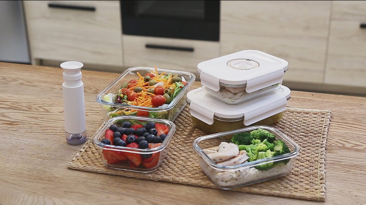 Charger la vidéo : Lot 3 boîtes alimentaires sous vide en verre + pompe + dateur