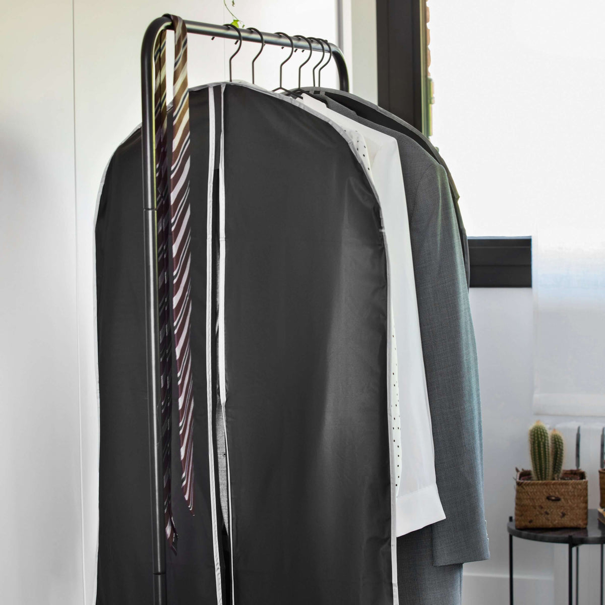 Housse pour vêtements à suspendre Urban Taille M